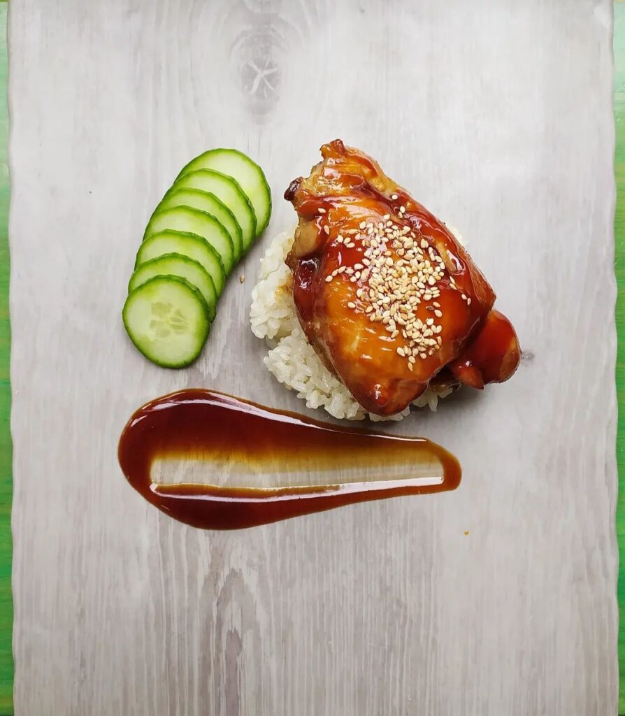 Pollo teriyaki con arroz